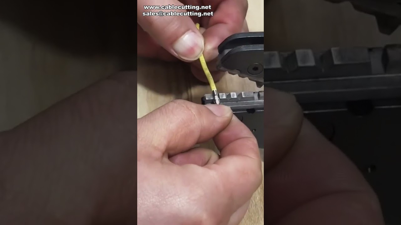 مكبس أسلاك هوائي دقيق للتجعيد الرباعي لأطراف الطيران