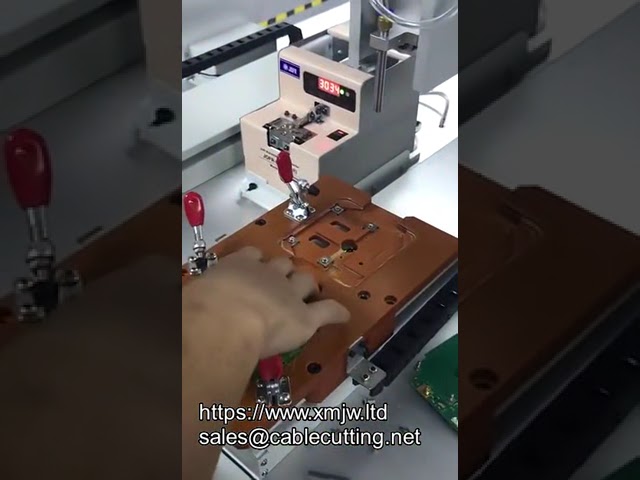 Automatic Screw Nut Pick and Place Machine with Dispenser and Presenter