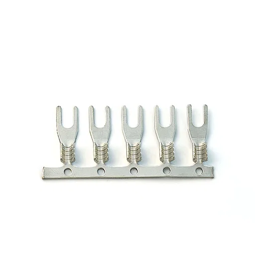 أطراف شوكية نحاسية غير معزولة